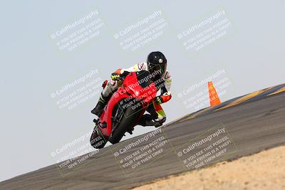 media/Apr-09-2022-SoCal Trackdays (Sat) [[c9e19a26ab]]/Turn 9 Set 2 (1130am)/